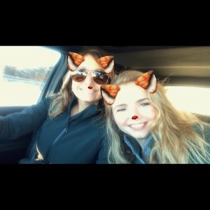 Meet your Posher, Nicole